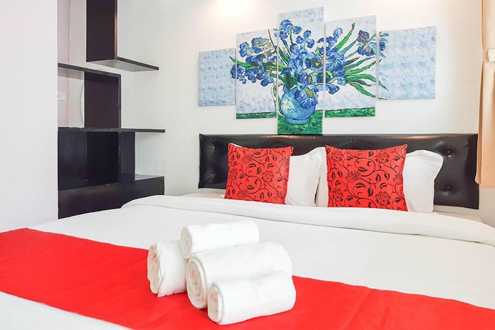 Guest house Happio Near Chabad House