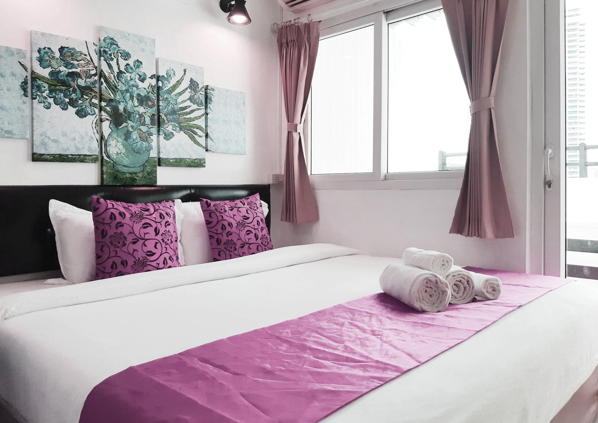 Guest house Happio Near Chabad House